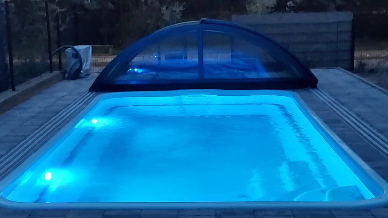 basen apartamenty baltivia hel noclegi